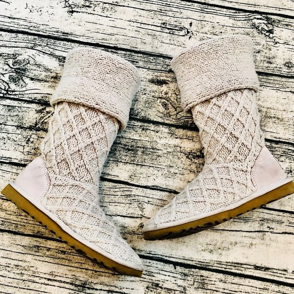 UGG⚡️Auth Light Grey Classic Cardy Knit Boots_6 - Picture 7 of 12